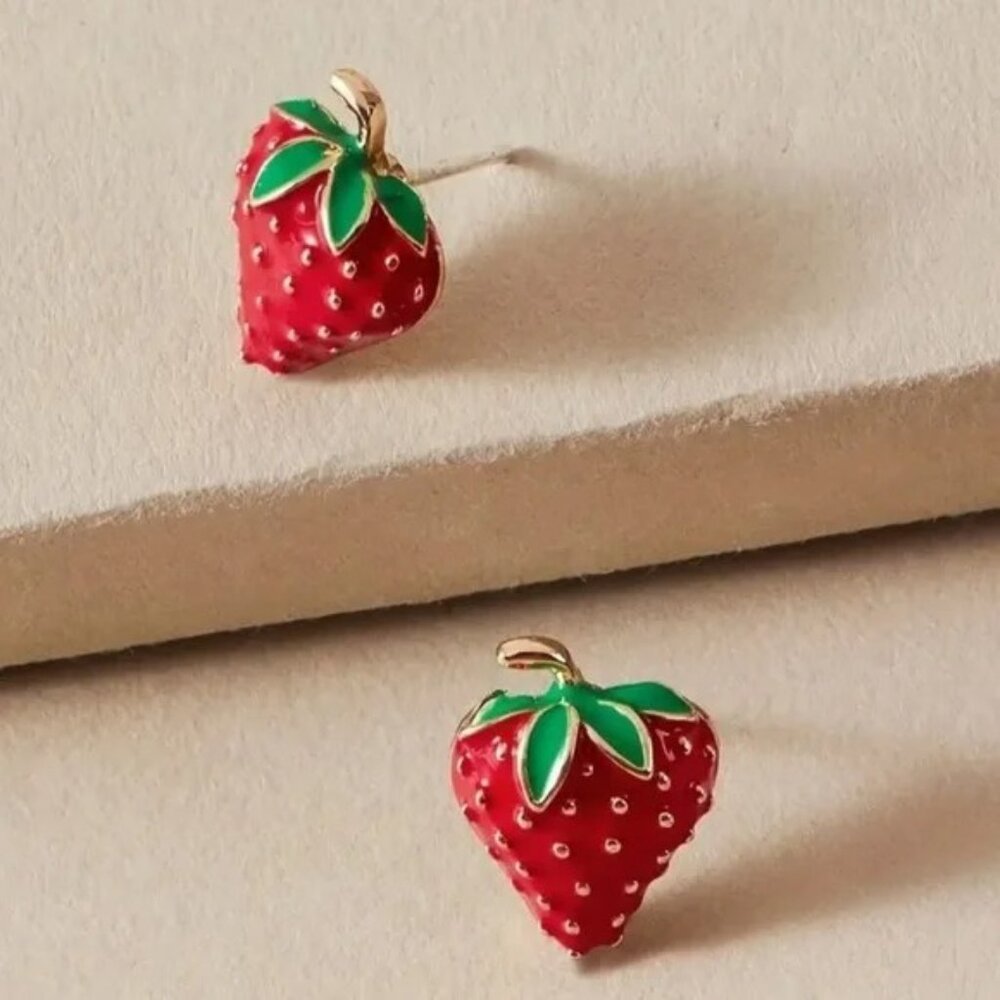 NWOT Strawberry Post Earrings